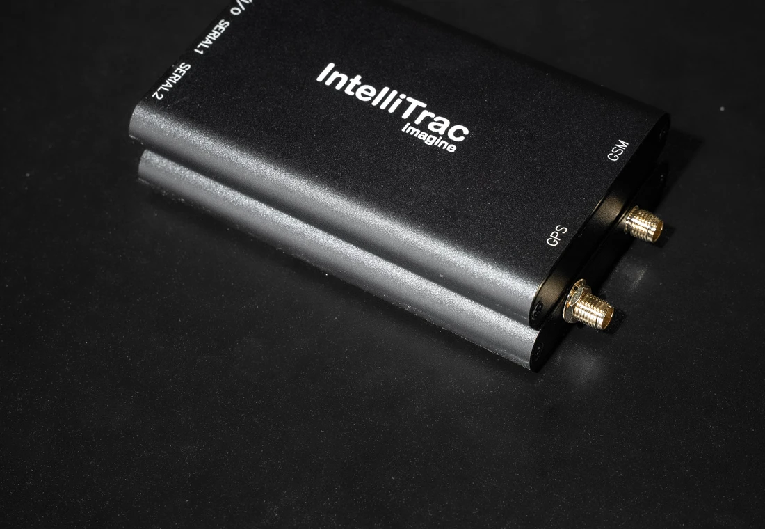 Elite EP23 extended battery powered asset telematics device.